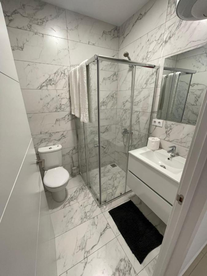 Apartamentos La Meridian Барселона Екстер'єр фото